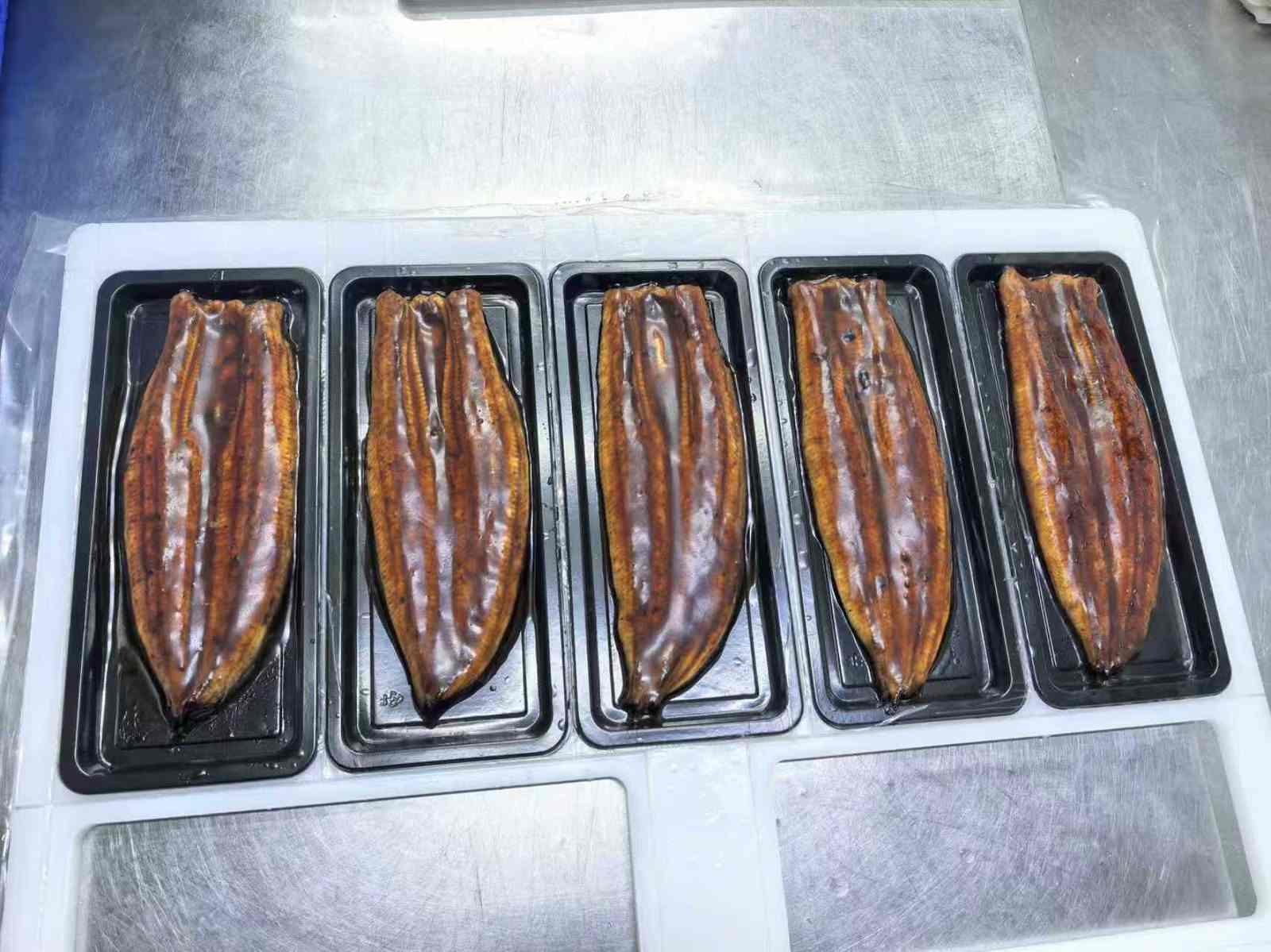 Glazed unagi kabayaki fillets
