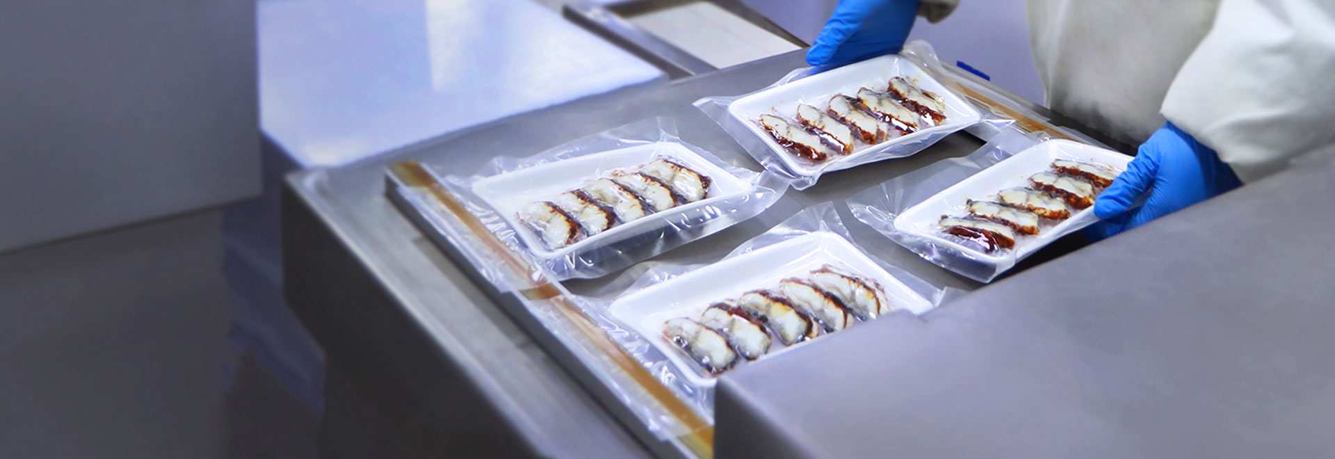 Eel Pro vacuum packing line — unagi kabayaki production