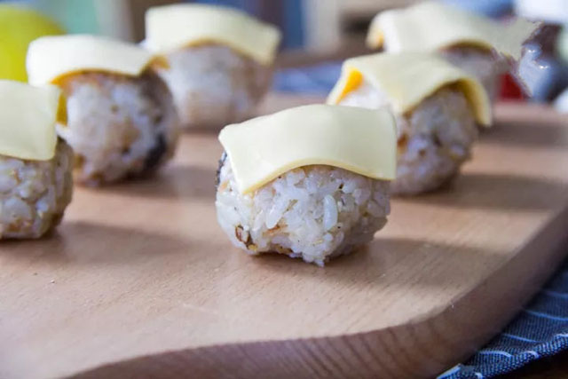 unagi rice ball-1