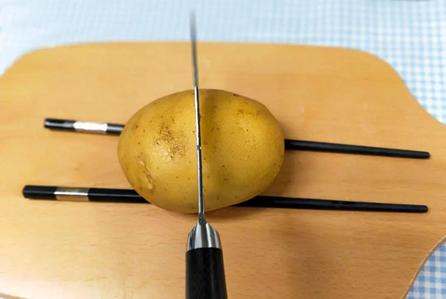 slice the potato